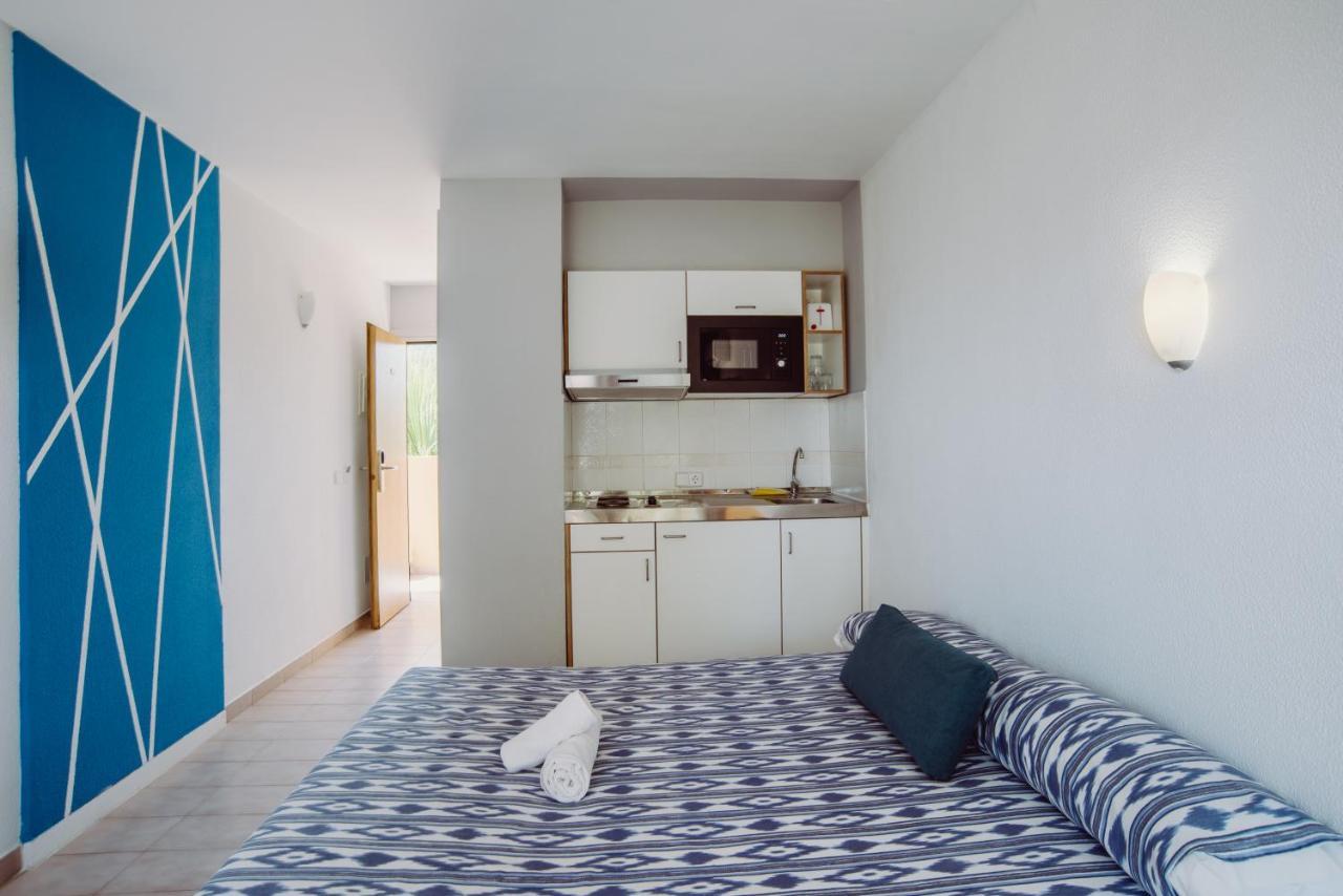 Alper Apartments Mallorca Palmanova Buitenkant foto