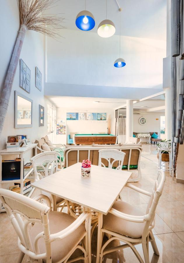 Alper Apartments Mallorca Palmanova Buitenkant foto