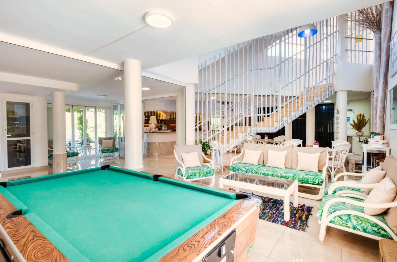 Alper Apartments Mallorca Palmanova Buitenkant foto